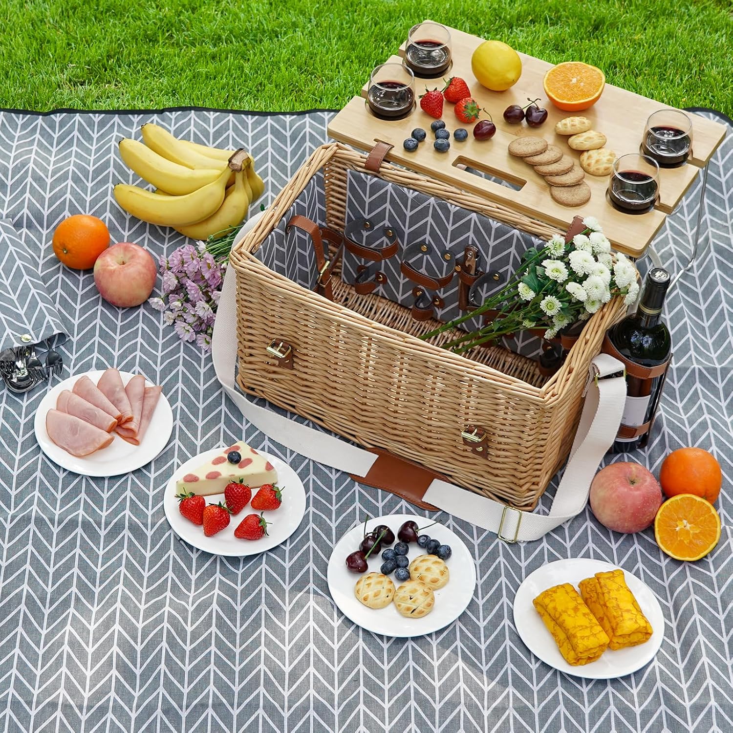 Picnic Basket Set